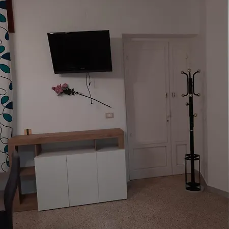 A 20 Passi Dal Mare 3 Apartment *